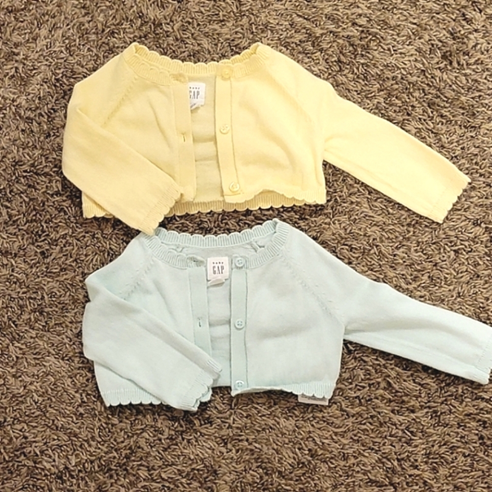 Mint & Yellow Baby Gap Cardigan Size 3-6mo